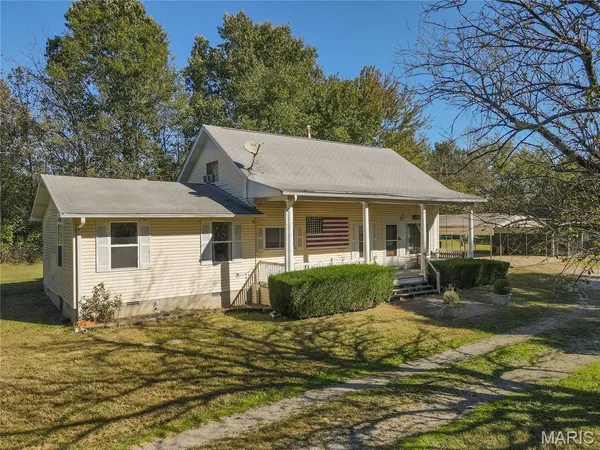 $199,900 | 325 County Road 467, Poplar Bluff, MO 63901