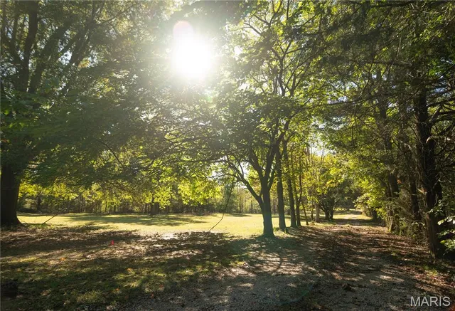 $215,000 | 325 County Road 467, Poplar Bluff, MO 63901