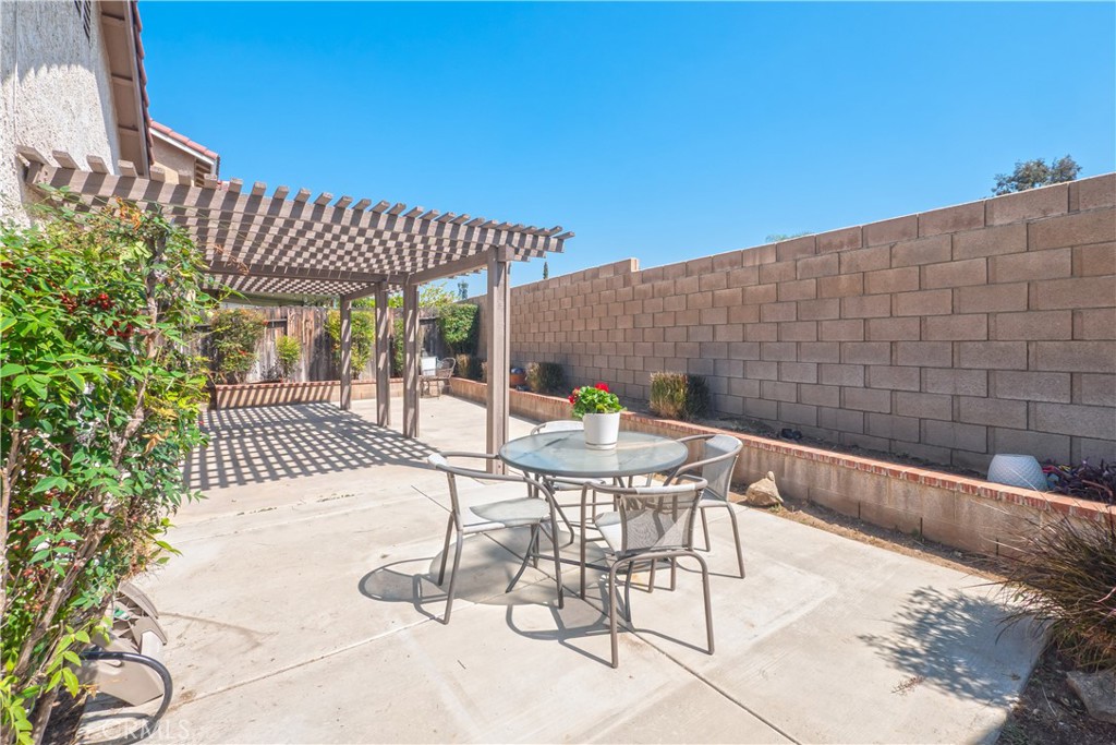 1237 South Althea Avenue Rialto, CA 92376 - Photo 37 of 49