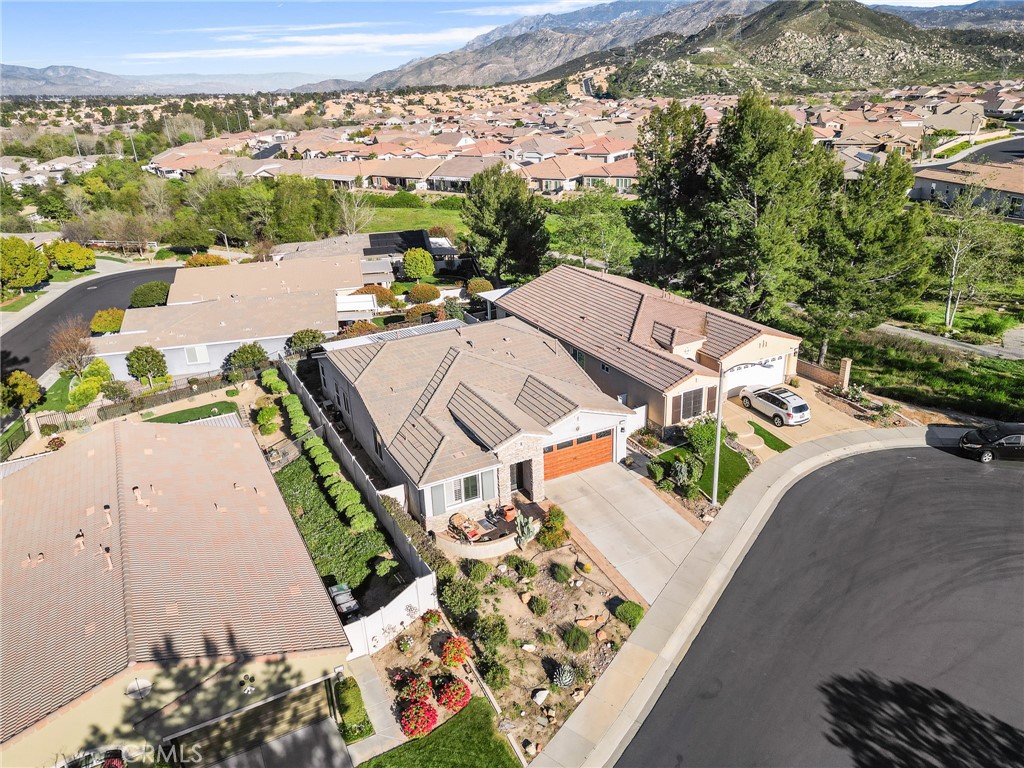 312 Pipe Springs Beaumont, CA 92223 - Photo 30 of 44