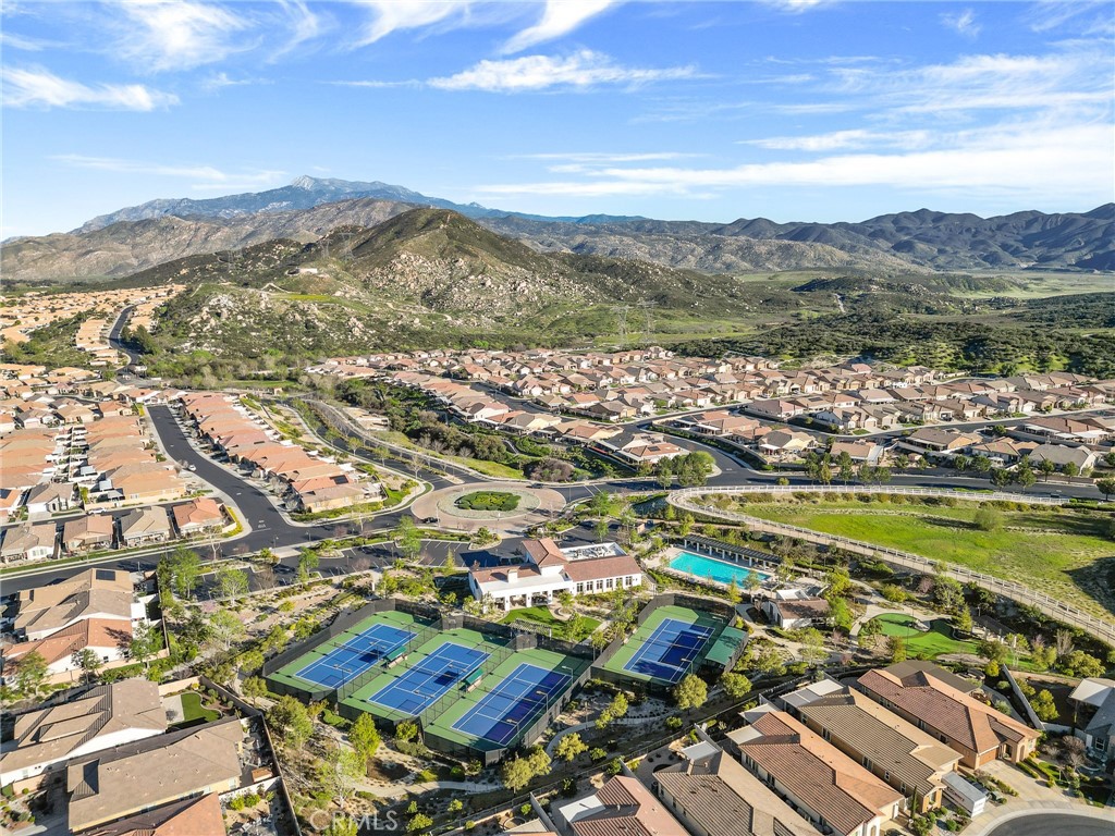 312 Pipe Springs Beaumont, CA 92223 - Photo 31 of 44