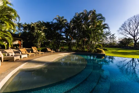 $16,000,000 | 123 Llanos Del Coyol 20113