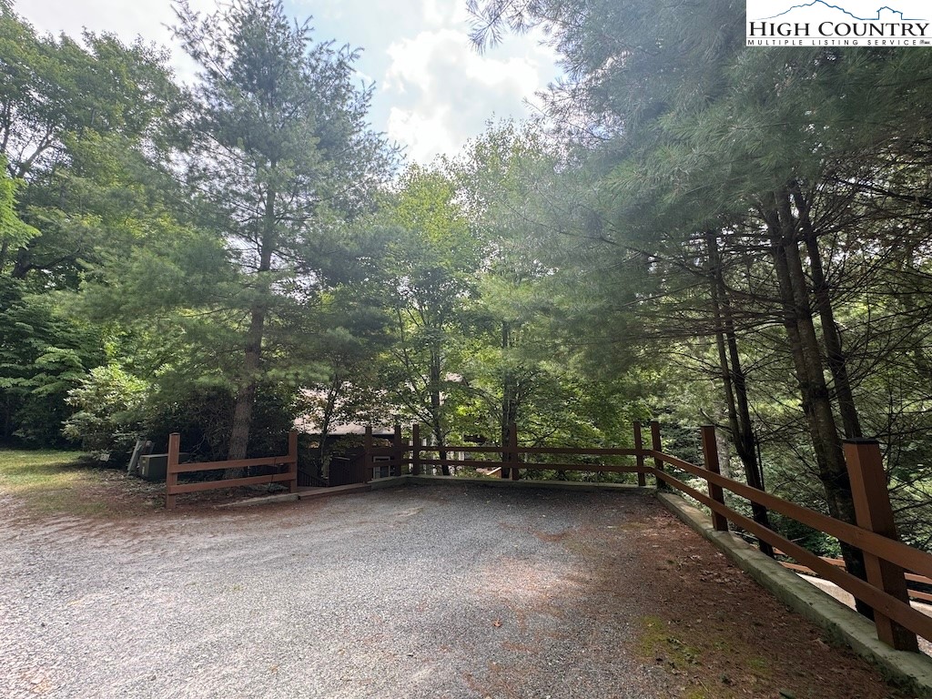 567 Locust Road Newland, NC 28657 - Photo 22 of 28 a view of backyard with green space