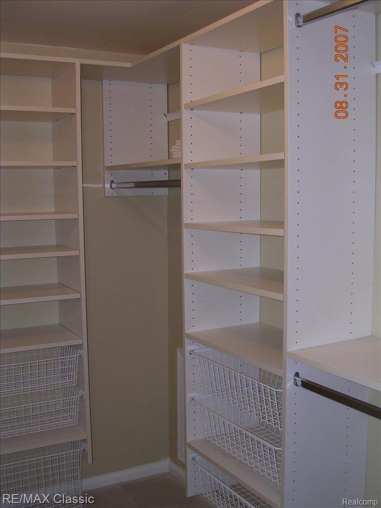 45310 Rudgate Road Canton, MI 48188 - Photo 15 of 25 MASTER WALK-IN CLOSET