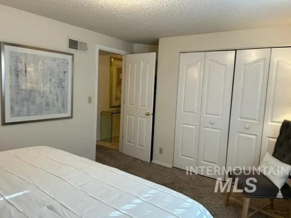 $284,000 | 3719 South Gekeler Lane, Unit 44, Boise, ID 83706