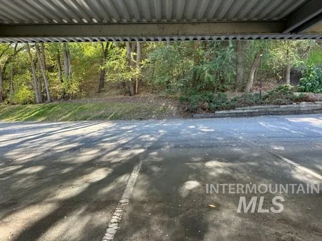 $284,000 | 3719 South Gekeler Lane, Unit 44, Boise, ID 83706