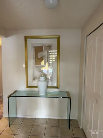 $284,000 | 3719 South Gekeler Lane, Unit 44, Boise, ID 83706