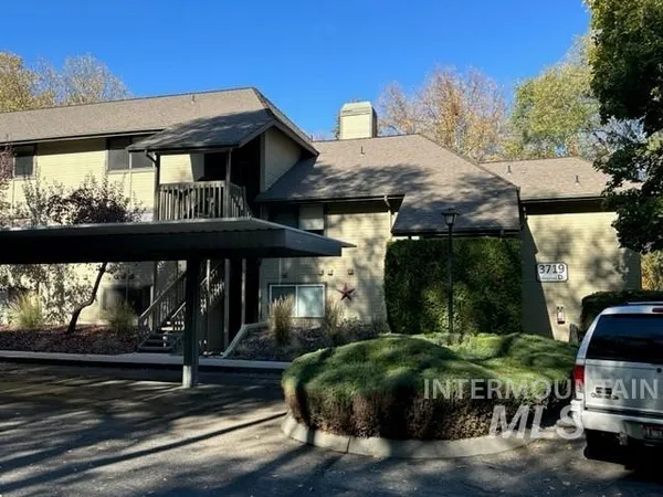 $284,000 | 3719 South Gekeler Lane, Unit 44, Boise, ID 83706