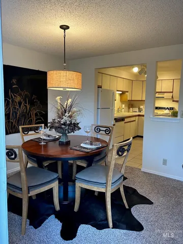 $284,000 | 3719 South Gekeler Lane, Unit 44, Boise, ID 83706