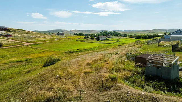 $524,900 | 40 Upper Prairie Dog Road, Banner, WY 82832