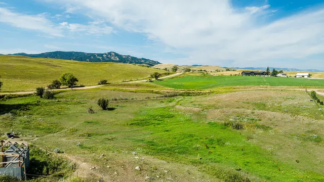 $524,900 | 40 Upper Prairie Dog Road, Banner, WY 82832