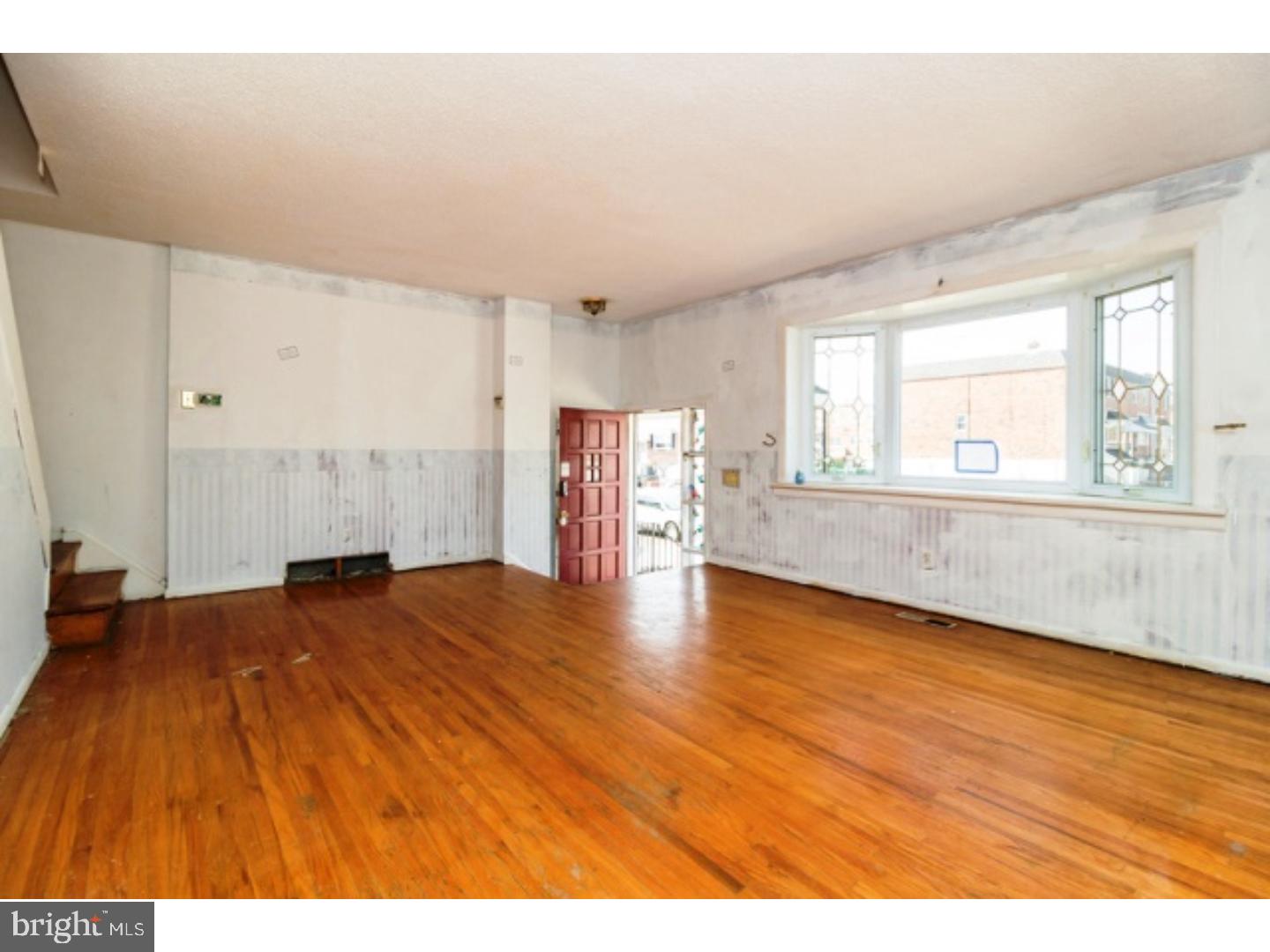 12627 Calpine Road Philadelphia, PA 19154 - Photo 5 of 23