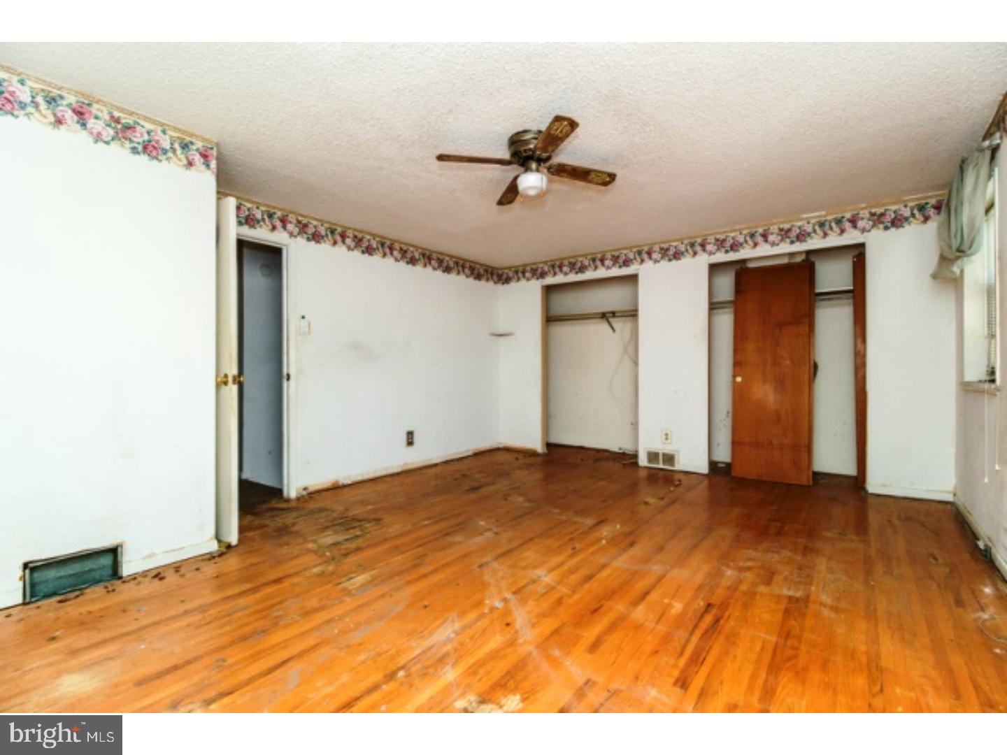 12627 Calpine Road Philadelphia, PA 19154 - Photo 8 of 23