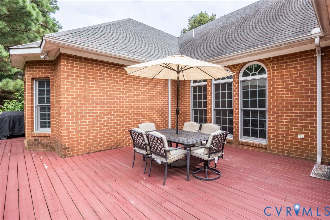 13902 Summersedge Terrace Chesterfield, VA 23832 - Photo 28 of 30 a roof deck with a table and chairs