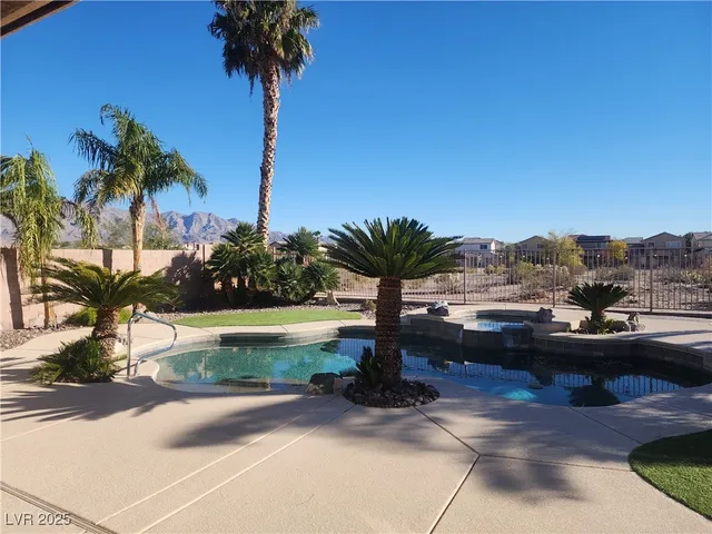 $3,500 | 8224 Imperial Lakes Street, Las Vegas, NV 89131