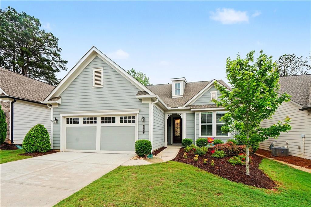 380 Falcon Way Hoschton, GA 30548 - Photo 2 of 33