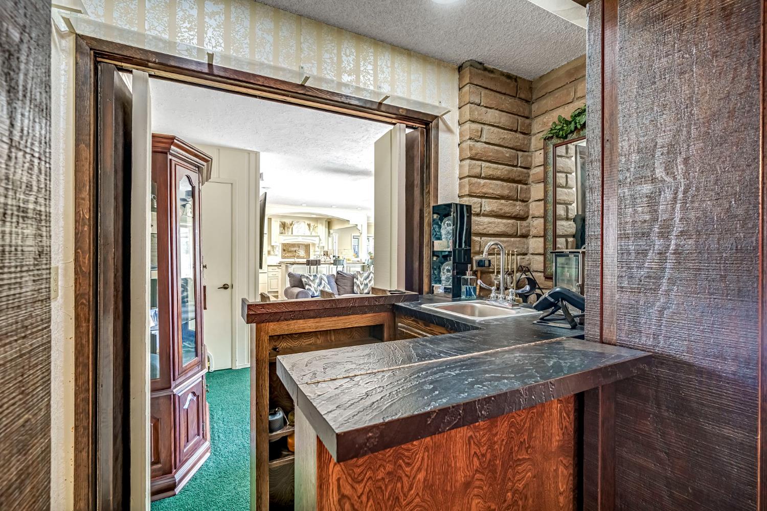 5626 East Butler Avenue Fresno, CA 93727 - Photo 29 of 59