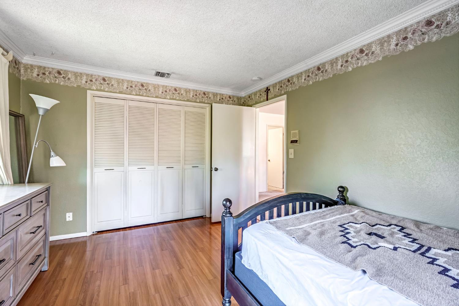 5626 East Butler Avenue Fresno, CA 93727 - Photo 41 of 59
