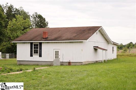 830 Walnut Hill Road Campobello, SC 29322 - Photo 3 of 25
