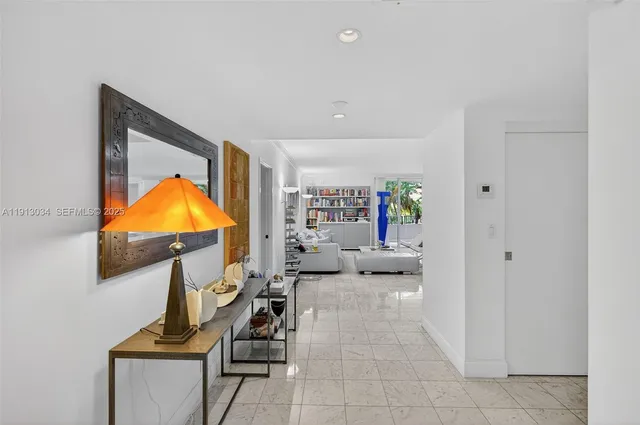 $1,210,000 | 181 Crandon Boulevard, Unit 106, Key Biscayne, FL 33149