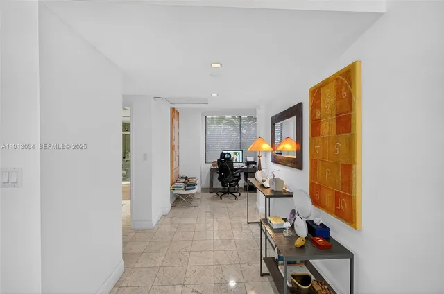 $1,210,000 | 181 Crandon Boulevard, Unit 106, Key Biscayne, FL 33149