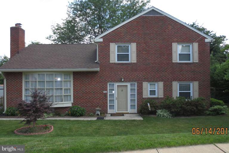 905 Breezewick Road Baltimore, MD 21286 - Photo 1 of 1 Exterior (Front)