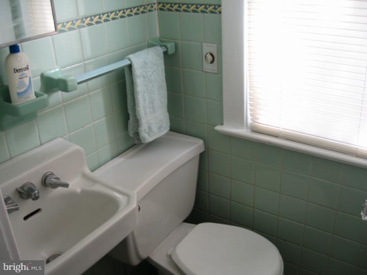 3163 Tuckahoe Road Camden, NJ 08104 - Photo 13 of 25 Gallery Image 13