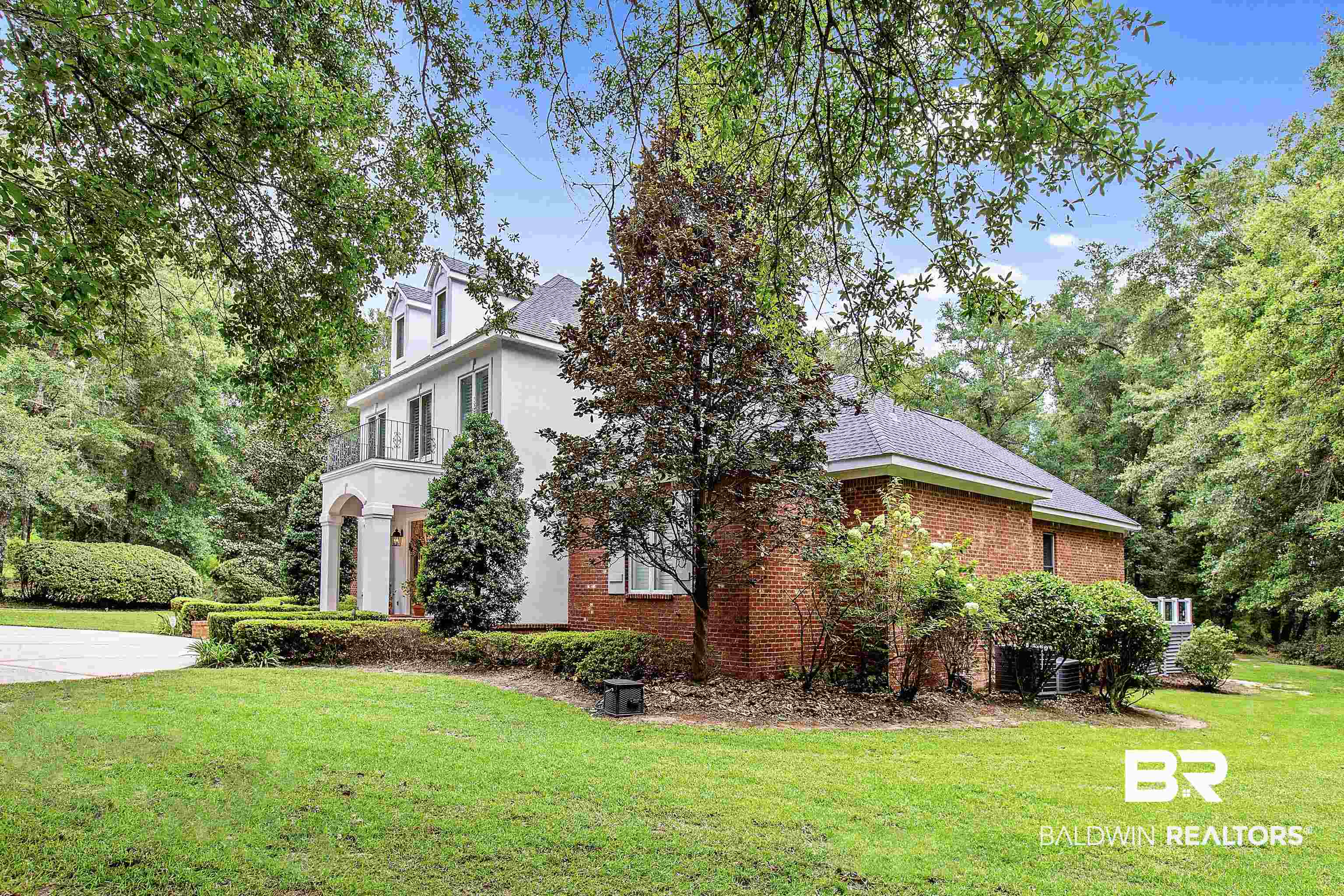 6930 Oak Point Lane Fairhope, AL 36532 - Photo 5 of 50 West Side of Home