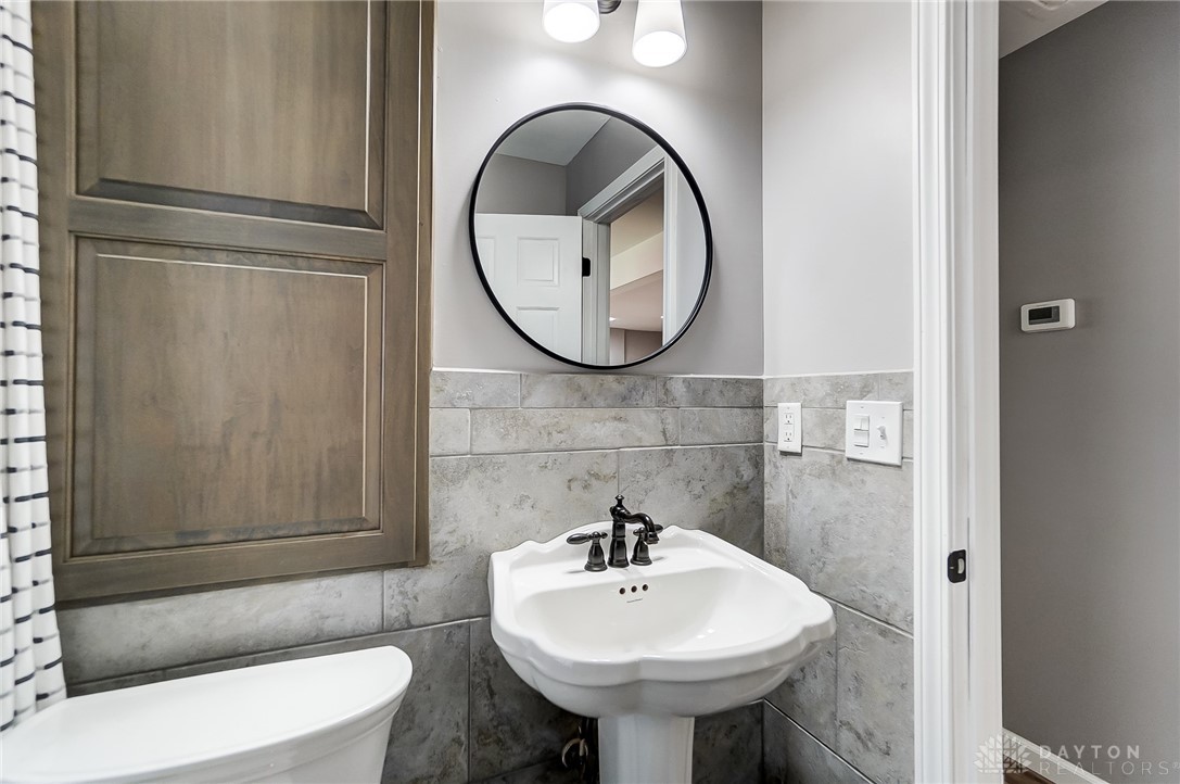 4262 Maxlin Road Dayton, OH 45429 - Photo 28 of 36 Gallery Image 28