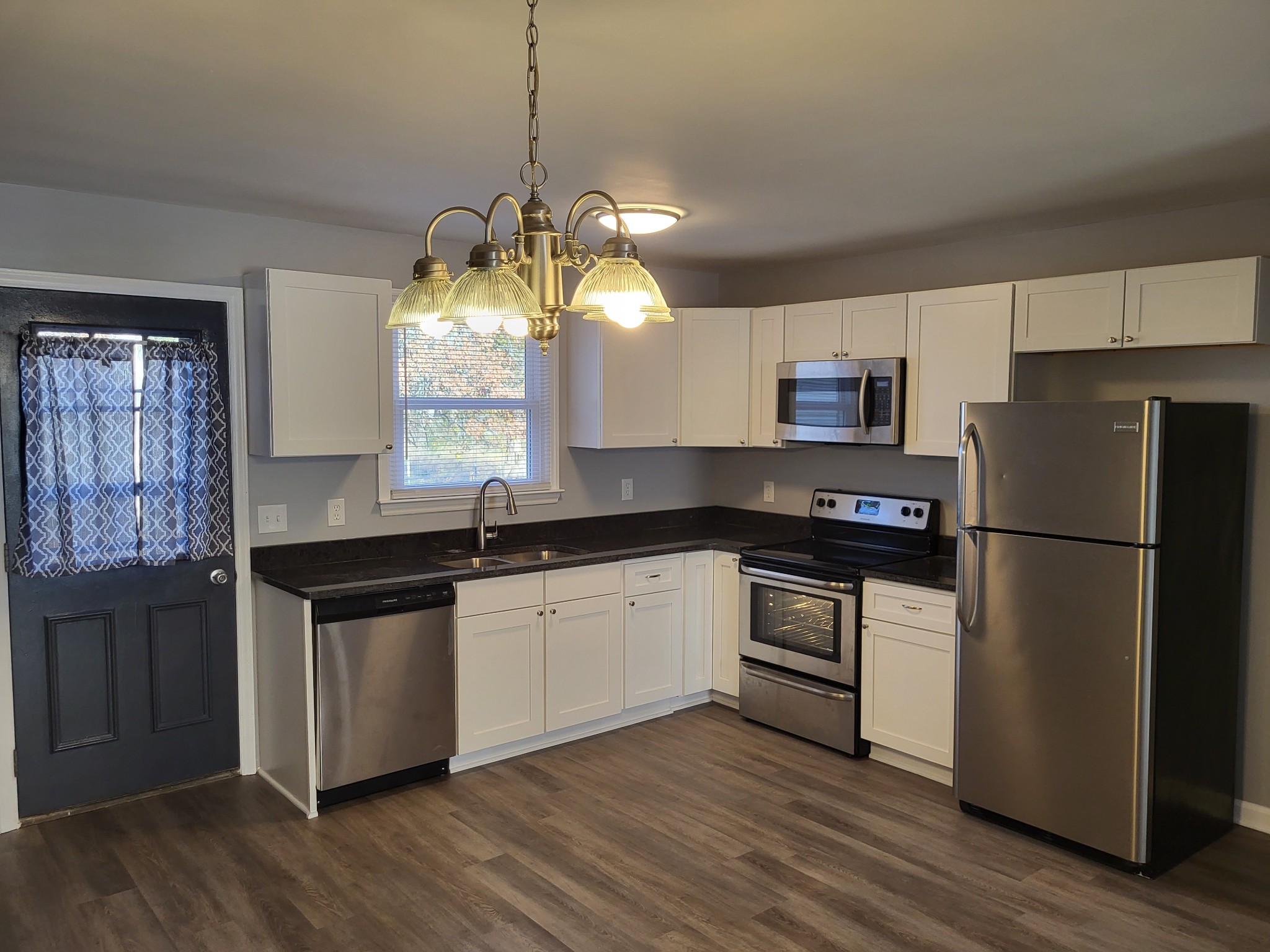 1529 Old Lascassas Road Murfreesboro, TN 37130 - Photo 2 of 13