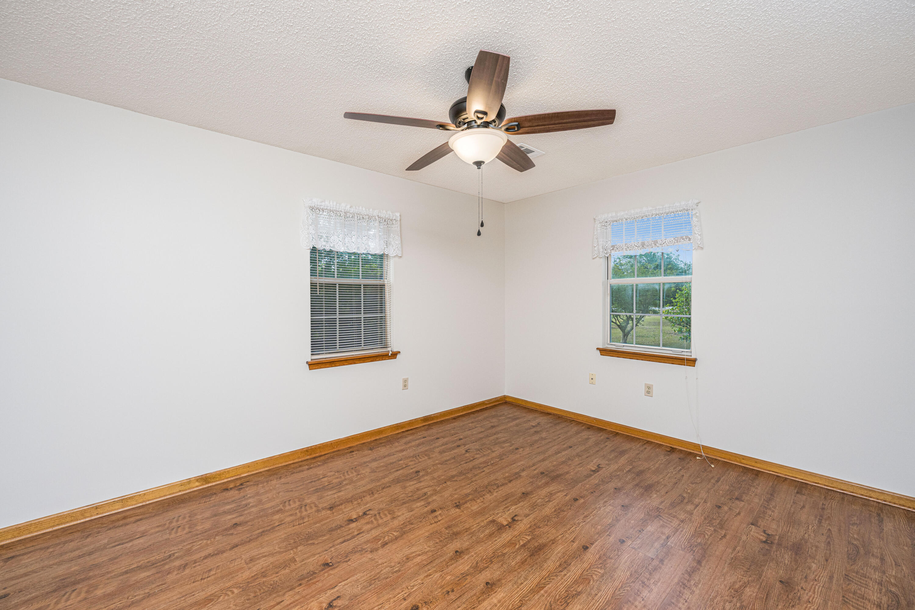 3337 Pinewood Drive Ladson, SC 29456 - Photo 17 of 38 3337PinewoodDr022