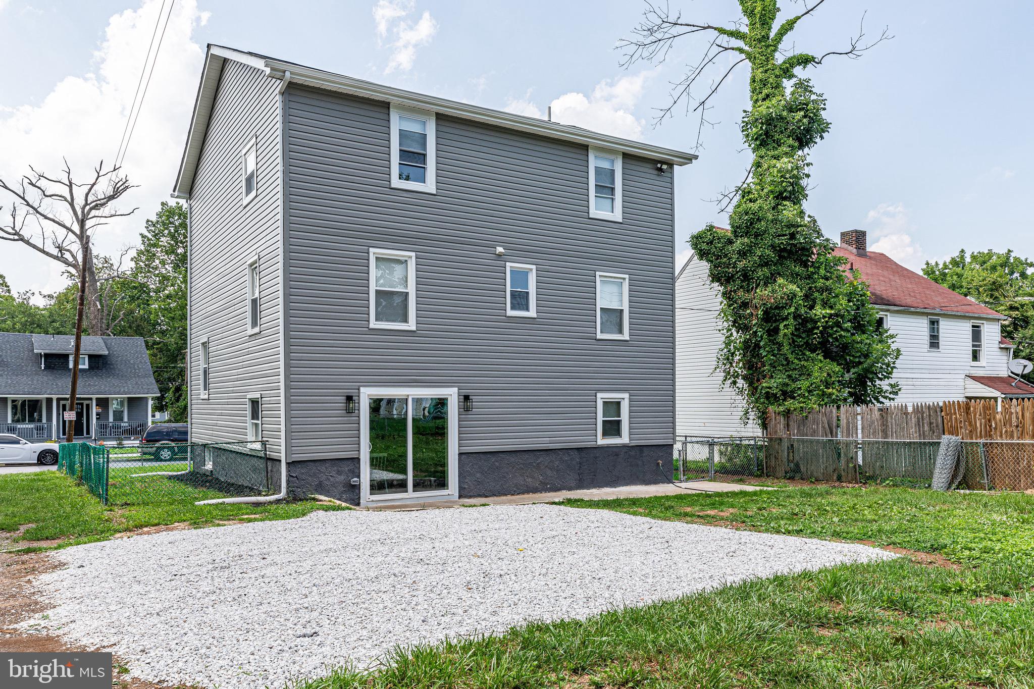 3701 Ferndale Avenue Baltimore, MD 21207 - Photo 23 of 26