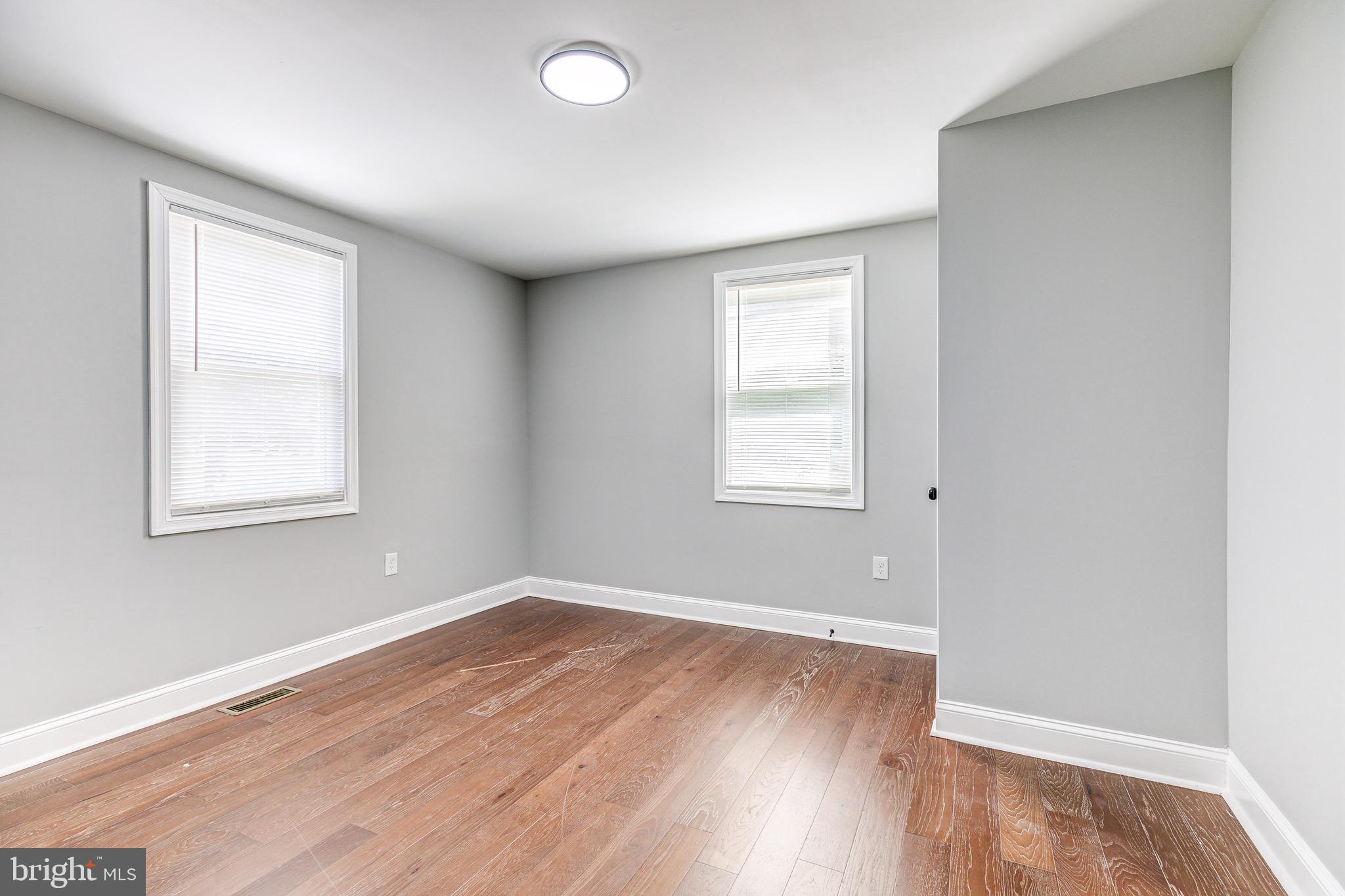 3701 Ferndale Avenue Baltimore, MD 21207 - Photo 7 of 26