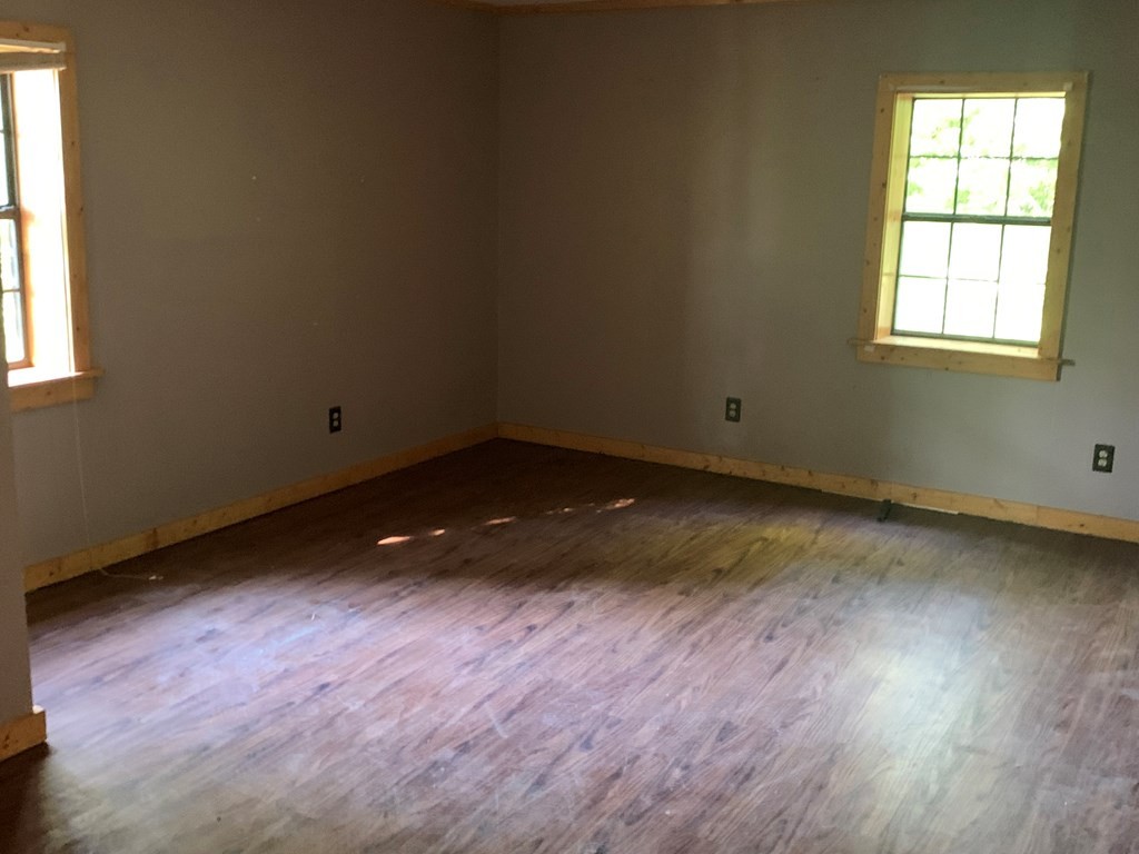 2070 Cook Mill Road Dandridge, TN 37725 - Photo 6 of 17 Gallery Image 6