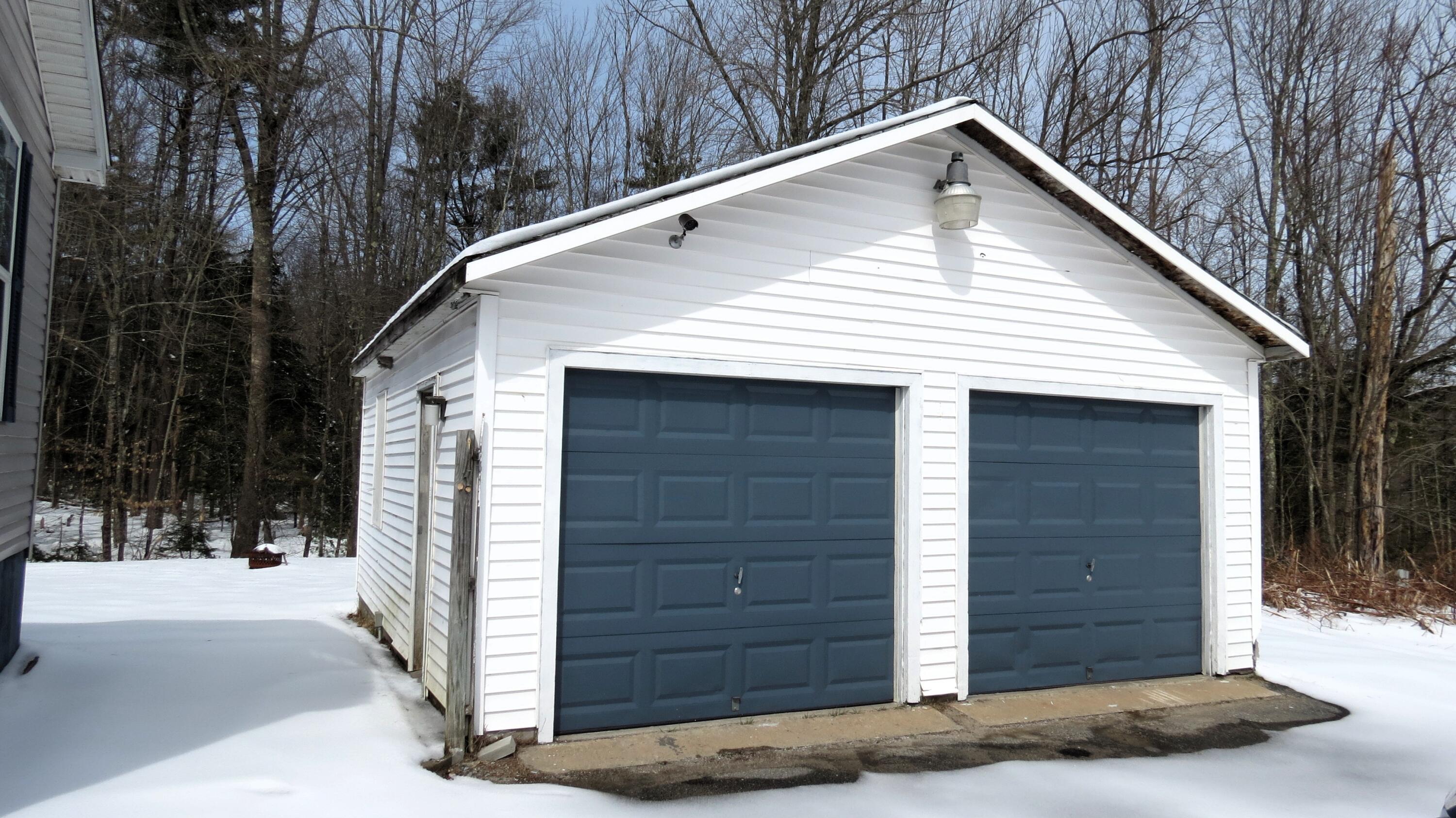 6 Haven Road Windham, ME 04062 - Photo 16 of 16 Garage