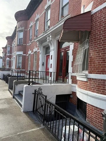 $1,159,000 | 1327 Plimpton Avenue | Highbridge