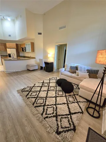 $293,000 | 510 Northwest 84th Avenue, Unit 121, Plantation, FL 33324