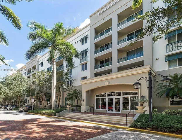 $293,000 | 510 Northwest 84th Avenue, Unit 121, Plantation, FL 33324