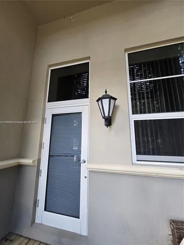 $293,000 | 510 Northwest 84th Avenue, Unit 121, Plantation, FL 33324