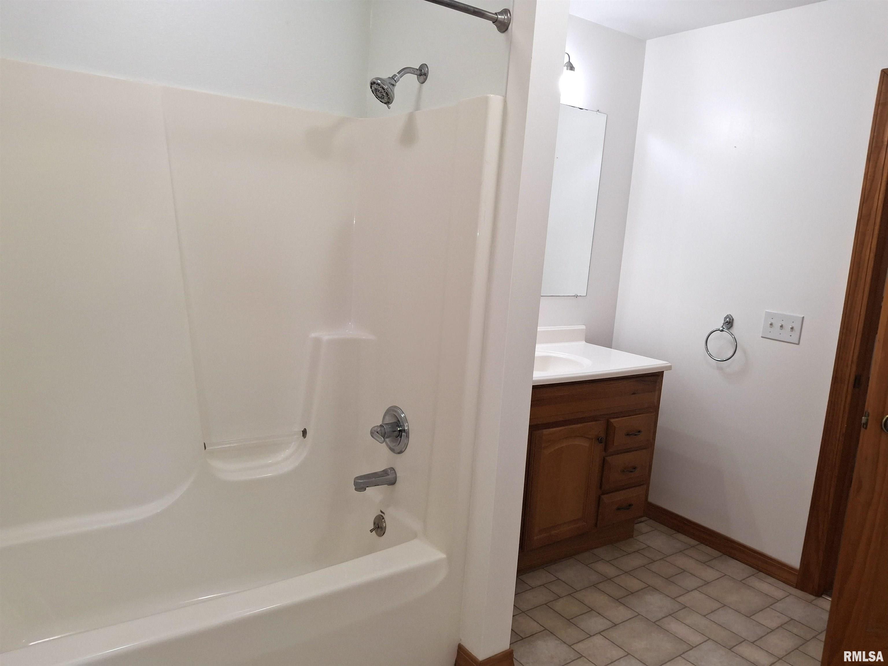 16221 West Sommerfield Road Trivoli, IL 61569 - Photo 43 of 78 Gallery Image 43