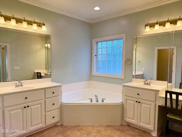 $349,000 | 493 Annandale Parkway, Madison, MS 39110