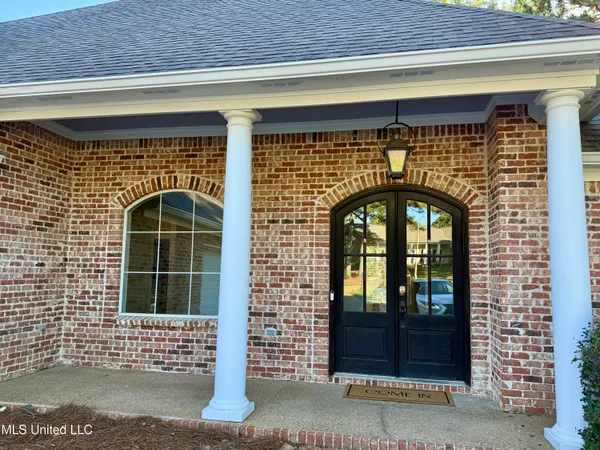 $339,000 | 493 Annandale Parkway, Madison, MS 39110