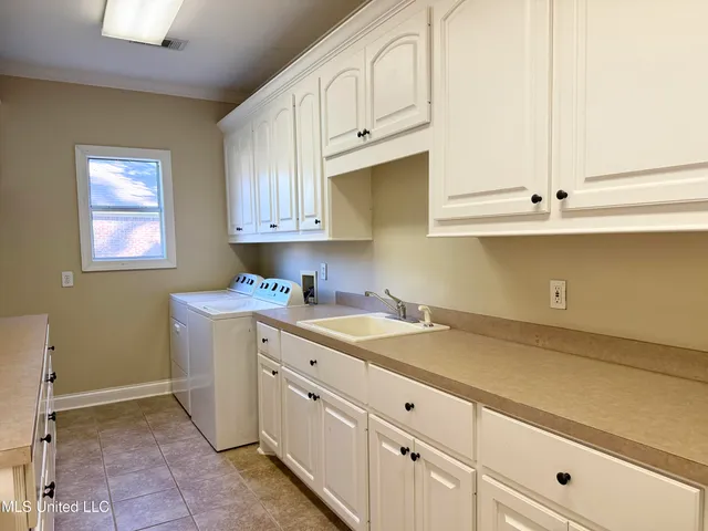 $349,000 | 493 Annandale Parkway, Madison, MS 39110