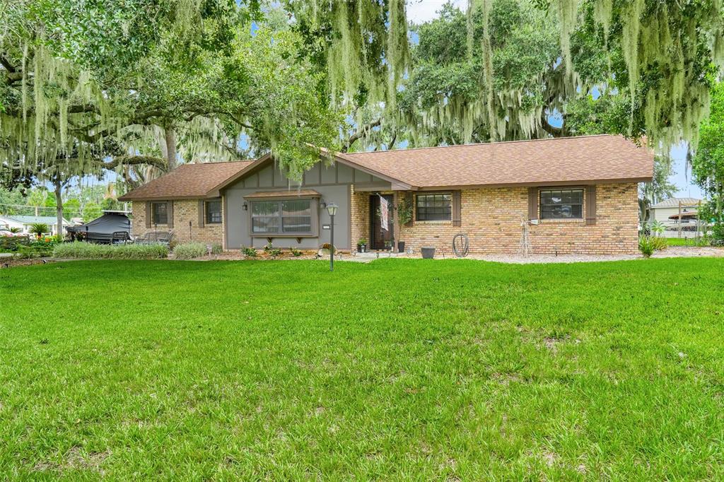 31946 Harris Road Tavares, FL 32778 - Photo 5 of 44 Gallery Image 5