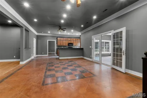 $1,025,000 | 425 Windwood Lake Drive, Cape Girardeau, MO 63701