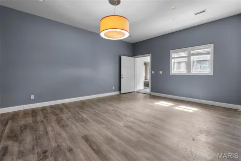 $1,025,000 | 425 Windwood Lake Drive, Cape Girardeau, MO 63701
