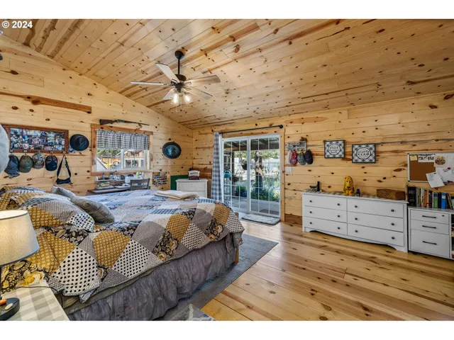 $469,999 | 11963 Beechwood Drive, La Pine, OR 97739