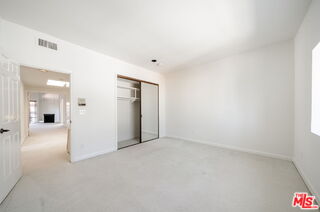2311 Roscomare Road, Unit 10 Los Angeles, CA 90077 - Photo 8 of 14 Gallery Image 8