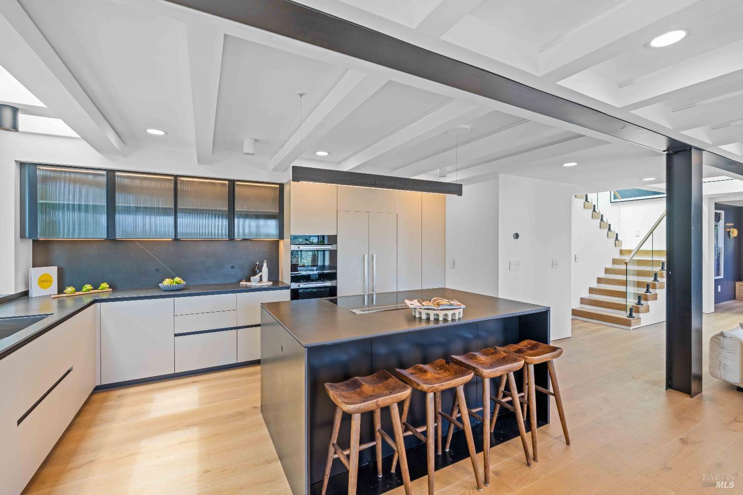 975 Greenhill Road Mill Valley, CA 94941 - Photo 27 of 53 Gallery Image 27