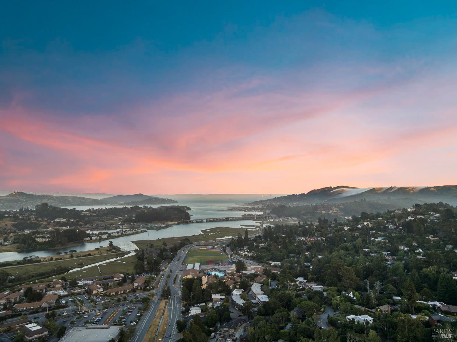 975 Greenhill Road Mill Valley, CA 94941 - Photo 51 of 53 Gallery Image 51